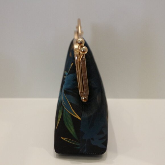 Vintage Brass Japanese bag, handmade bag, evening clutch, clutch bag, clutches - Picture 3 of 8